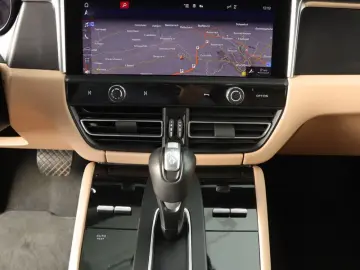 PORSCHE Macan GTS PDK LUFT AHK STAND SOUND SPUR 360GRAD