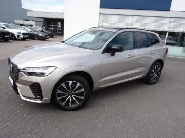 VOLVO XC60 B4 Plus Dark 2WD