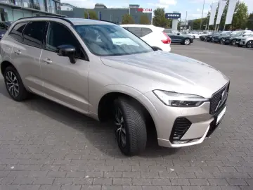 VOLVO XC60 B4 Plus Dark 2WD