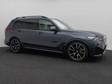 BMW X7 xD40d MSport NightVis 360 Laser SkyLounge 22