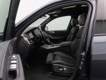 BMW X7 xD40d MSport NightVis 360 Laser SkyLounge 22