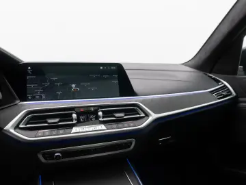 BMW X7 xD40d MSport NightVis 360 Laser SkyLounge 22