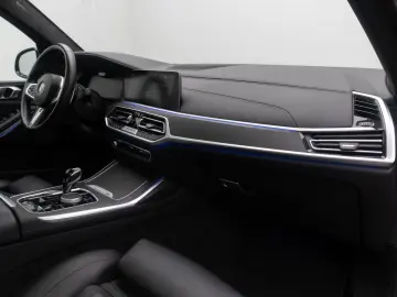 BMW X7 xD40d MSport NightVis 360 Laser SkyLounge 22