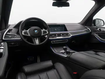 BMW X7 xD40d MSport NightVis 360 Laser SkyLounge 22