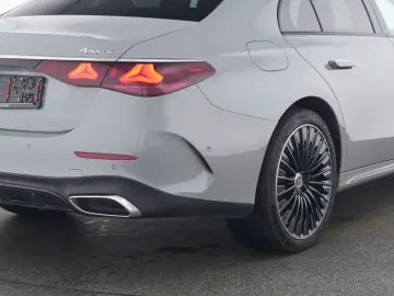 MERCEDES-BENZ E 300 e 4M AMG Adv. Superscreen NIGHT 360  20