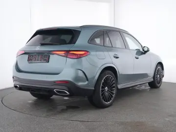 MERCEDES-BENZ GLC 300 d 4M AMG Advan.Plus AHK Pano NIGHT 20