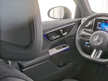 MERCEDES-BENZ GLC 300 d 4M AMG Advan.Plus AHK Pano NIGHT 20
