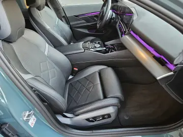 BMW 550e xDrive M-Sport Merino-Integral Bowers&Wilkins