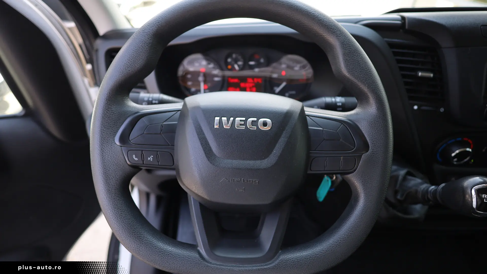 Iveco Daily L2H2 2.3D 116CP