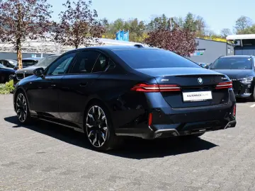 BMW 540d xDrive M-Sport Pano 360-Camera Bowers&Wilkins HUD