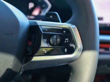BMW 540d xDrive M-Sport Pano 360-Camera Bowers&Wilkins HUD