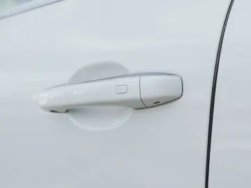 Renault Espace Initiale Paris
