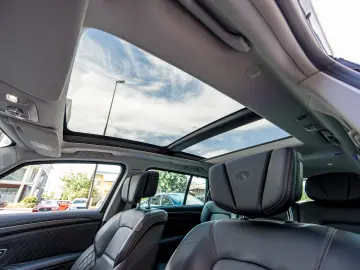 Renault Espace Initiale Paris