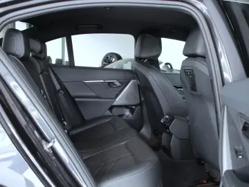BMW 520d M-Sport ACC Camera