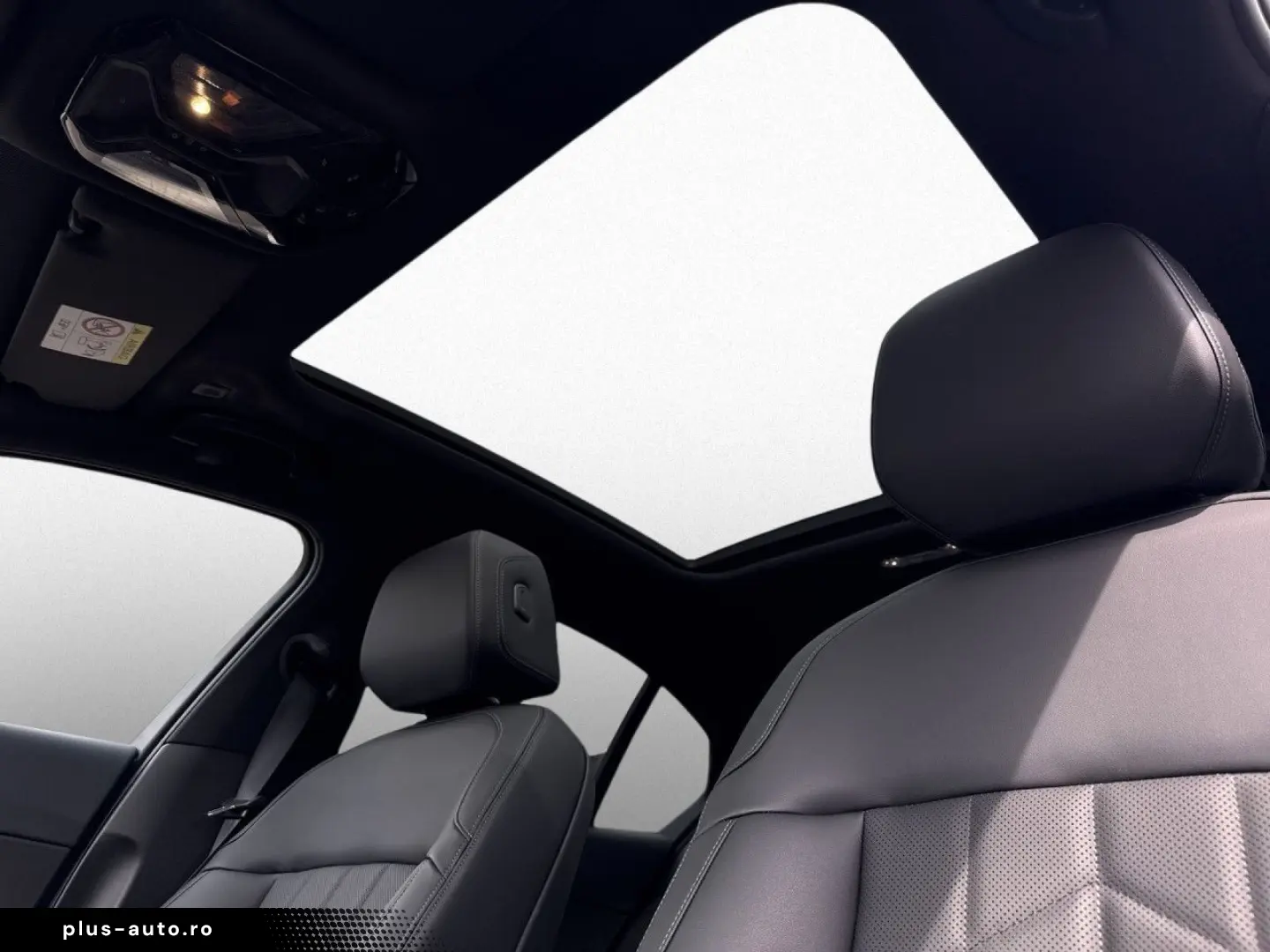 BMW 520d M-Sport Carbon Pano HK