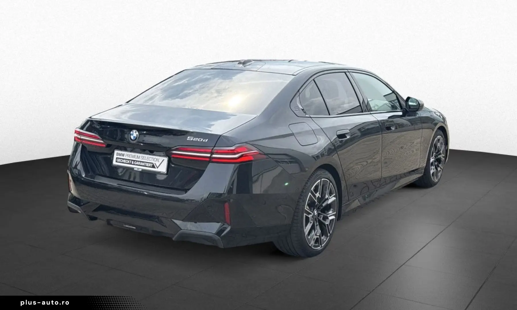 BMW 520d M-Sport Carbon Pano HK