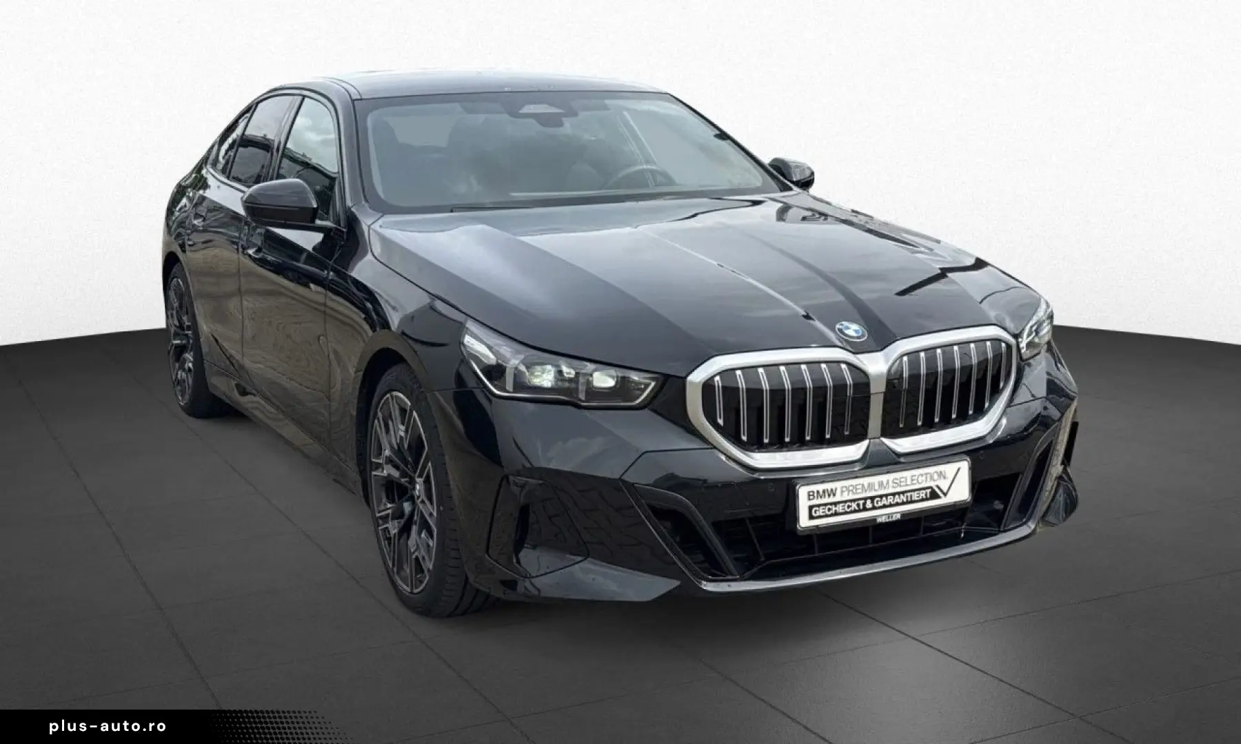 BMW 520d M-Sport Carbon Pano HK