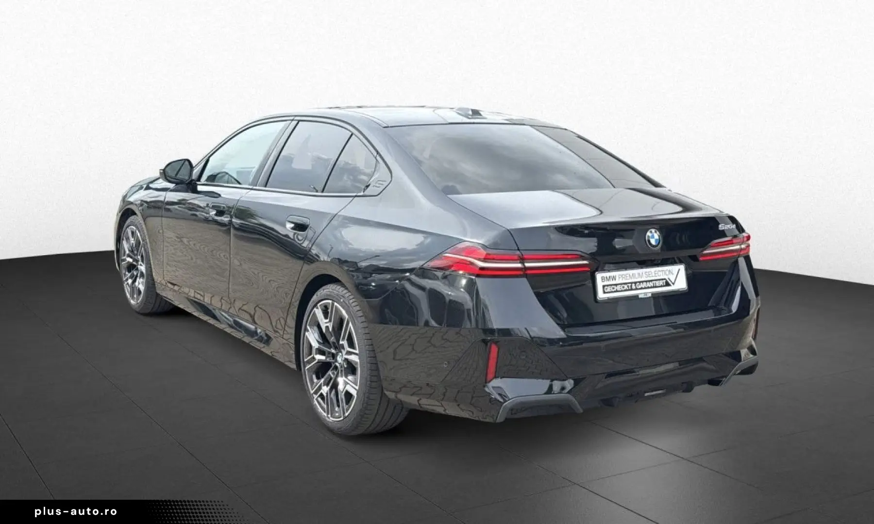 BMW 520d M-Sport Carbon Pano HK