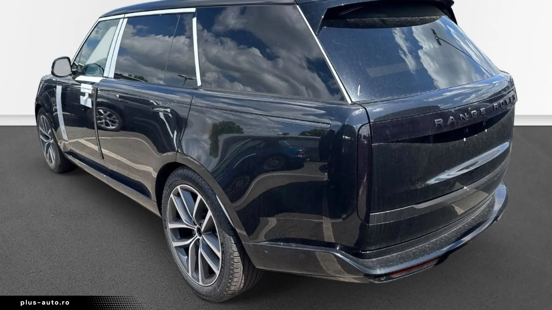 Land Rover Range Rover P530 LWB HSE  TV  Pano  Massage