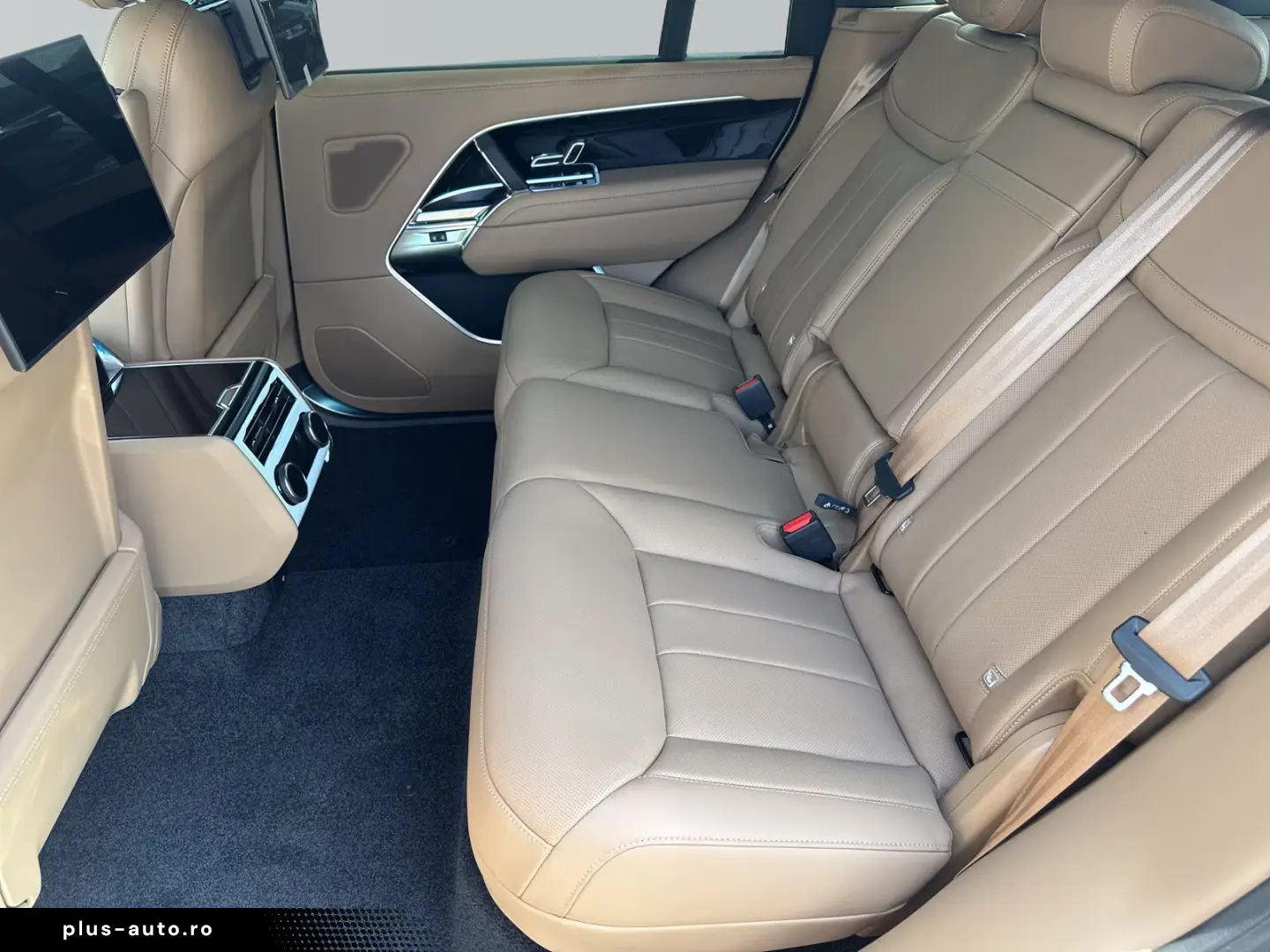 Land Rover Range Rover P530 LWB HSE  TV  Pano  Massage