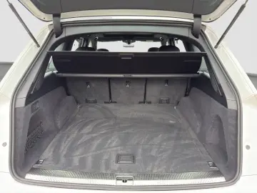 AUDI Q7 50 TDI quattro tiptronic Matrix