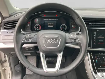 AUDI Q8 50 TDI Q LM22 LEDER NAVI