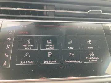 AUDI Q8 50 TDI Q LM22 LEDER NAVI