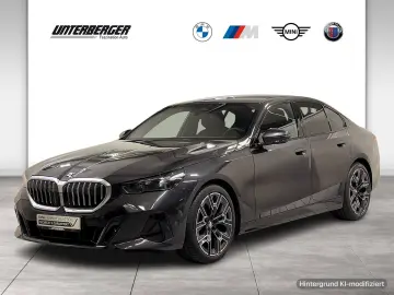 BMW 520i Limousine M Sportpaket Standhzg ACC 360