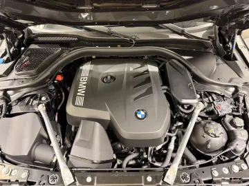 BMW 520i M-Sport Carbon 360-Camera HK ACC