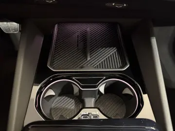 BMW 520i M-Sport Carbon 360-Camera HK ACC