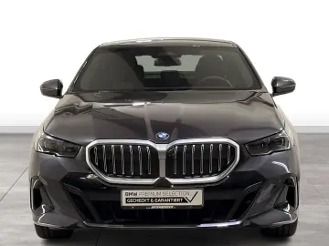 BMW 520i M-Sport Carbon 360-Camera HK ACC