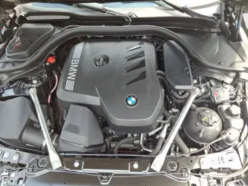 BMW 520i M-Sport Carbon HK