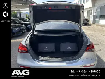 MERCEDES-BENZ E 300e 4M Lim AMG Burmest 360  AHK Pano FAP