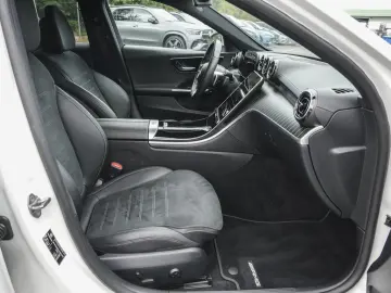 MERCEDES-BENZ C 200 4M AMG Kamera Totwinkel Ambiente CarPlay