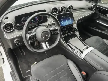 MERCEDES-BENZ C 200 4M AMG Kamera Totwinkel Ambiente CarPlay