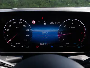 Mercedes-Benz GLC 220d Coupe - LIVRARE IMEDIATA!