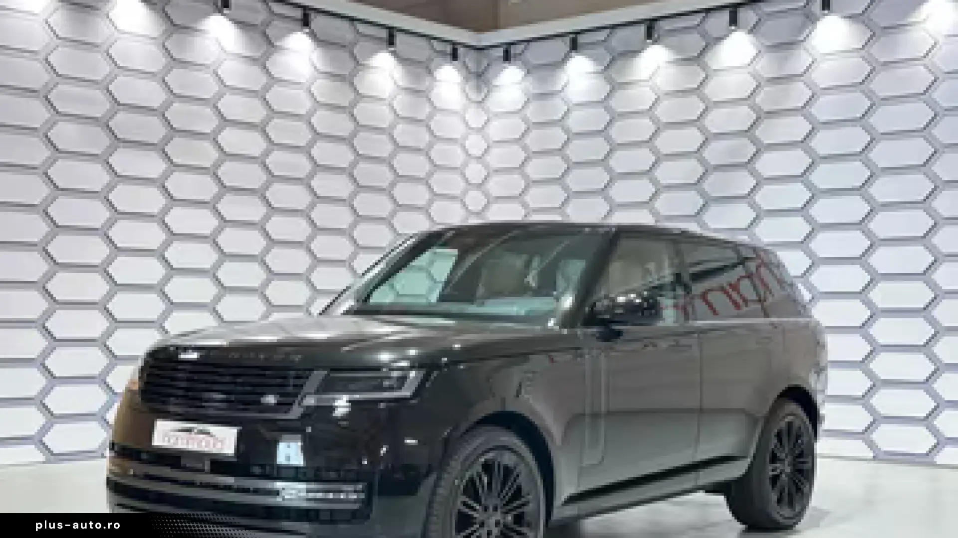 Land Rover Range RoverP530 SWB Autobiography 2026 23  Shadow