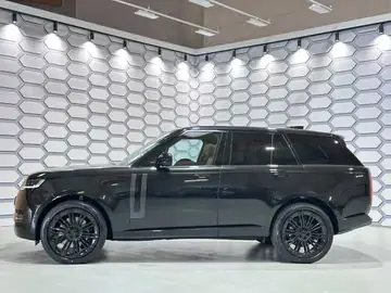 Land Rover Range RoverP530 SWB Autobiography 2026 23  Shadow