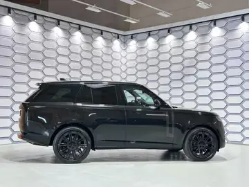 Land Rover Range RoverP530 SWB Autobiography 2026 23  Shadow