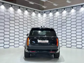Land Rover Range RoverP530 SWB Autobiography 2026 23  Shadow