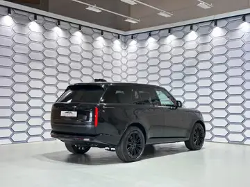 Land Rover Range RoverP530 SWB Autobiography 2026 23  Shadow