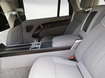 Land Rover Range Rover P615 LWB SV SIGNATURE SUITE CLUBTISC