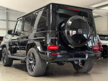 MERCEDES-BENZ G 63 AMG Facelift   Superior Line   Night Pack
