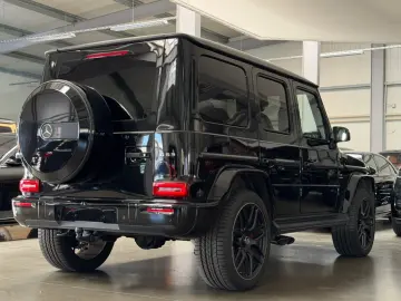 MERCEDES-BENZ G 63 AMG Facelift   Superior Line   Night Pack