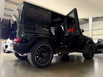 MERCEDES-BENZ G 63 AMG Facelift   Superior Line   Night Pack