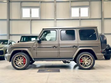 Mercedes-Benz G63 AMG FULL CARBON A22 DVD WEBASTO