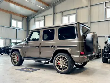 Mercedes-Benz G63 AMG FULL CARBON A22 DVD WEBASTO