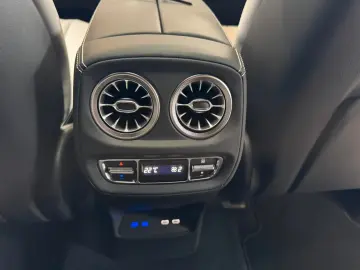 Mercedes-Benz G63 AMG FULL CARBON A22 DVD WEBASTO