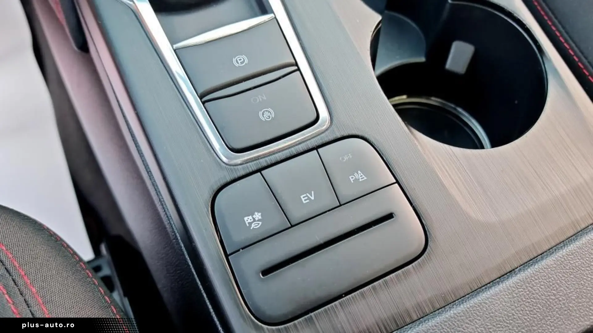 Ford Kuga Plugin Hybrid Benzina Automat 2022 - Rate   Leasin