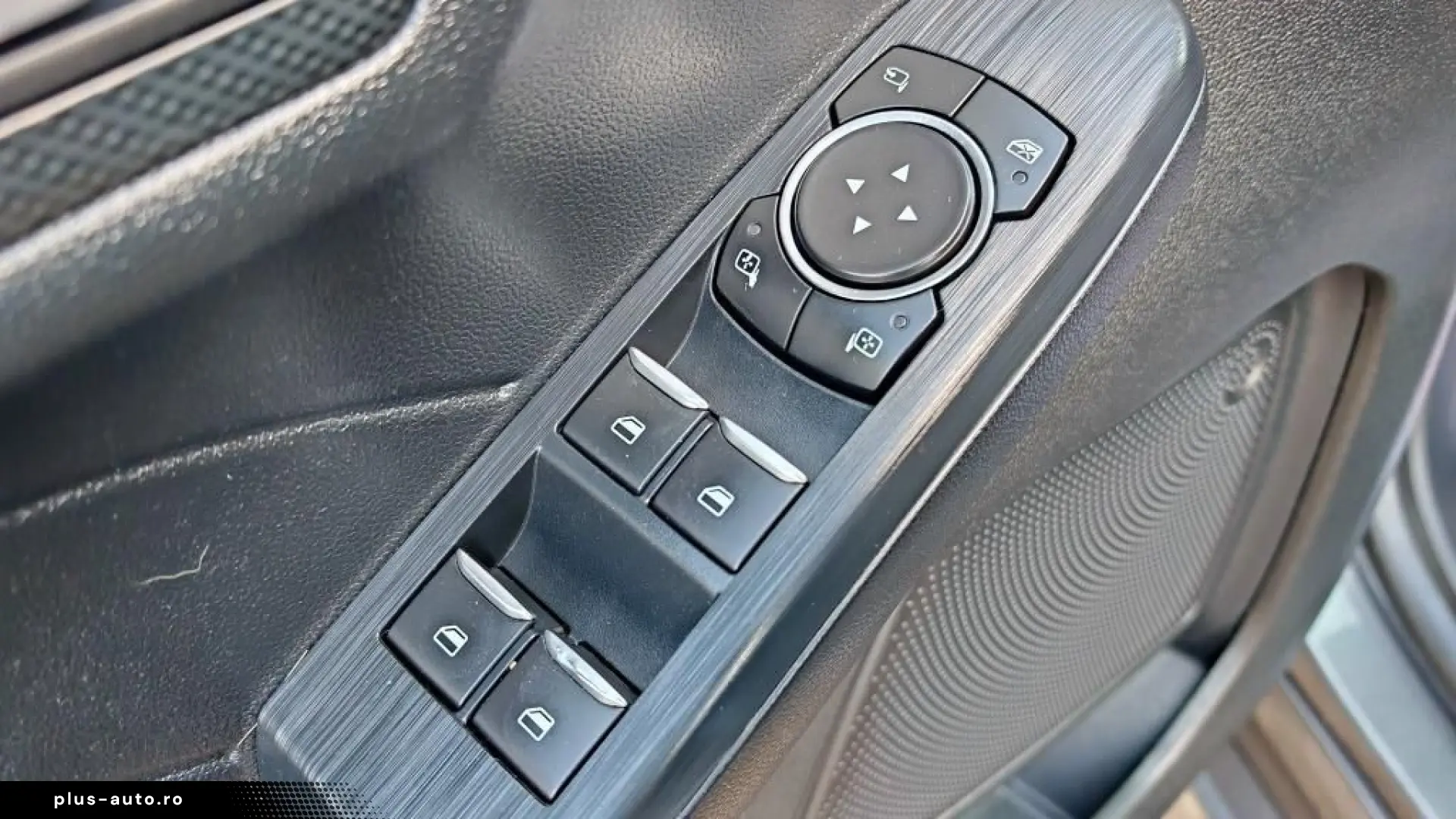Ford Kuga Plugin Hybrid Benzina Automat 2022 - Rate   Leasin
